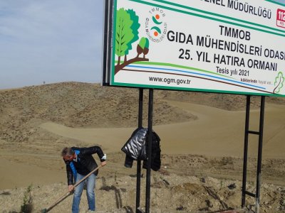 TMMOB GIDA MÜHENDİSLERİ ODASI HATIRA ORMANI ANKARA`DA YEŞERMEYE BAŞLADI