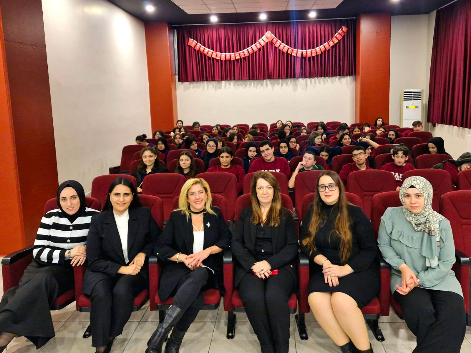 ŞAFAK OKULLARI GIDA TEKNOLOJİSİ BÖLÜMÜNDE SUNUM GERÇEKLEŞTİRDİK!