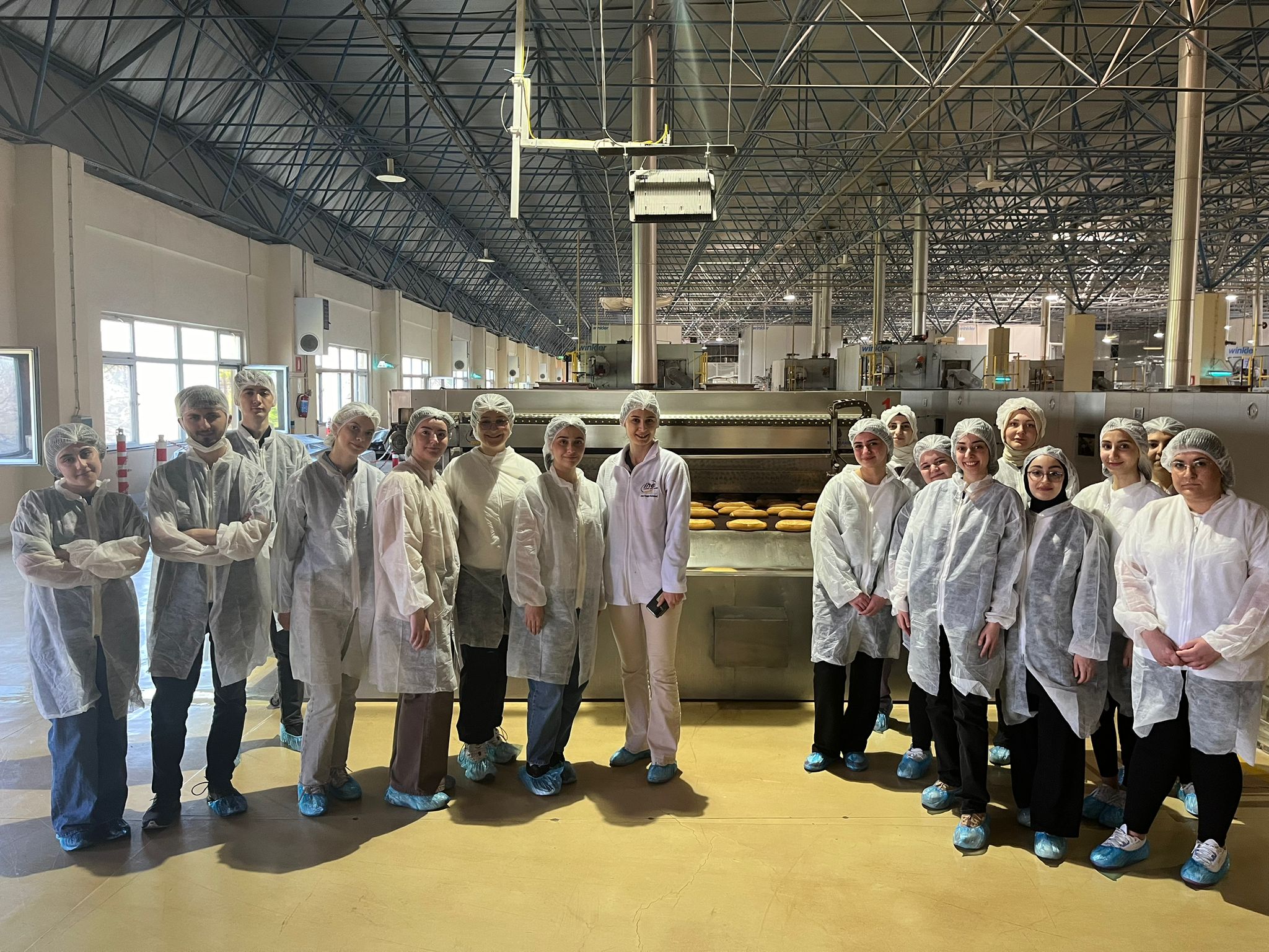 YILDIZ TEKNİK ÜNİVERSİTESİ ÖĞRENCİ TEMSİLCİLİĞİMİZ (GIDAMO YTÜ) İSTANBUL HALK EKMEK FABRİKASINA TEKNİK GEZİ GERÇEKLEŞTİRDİ!