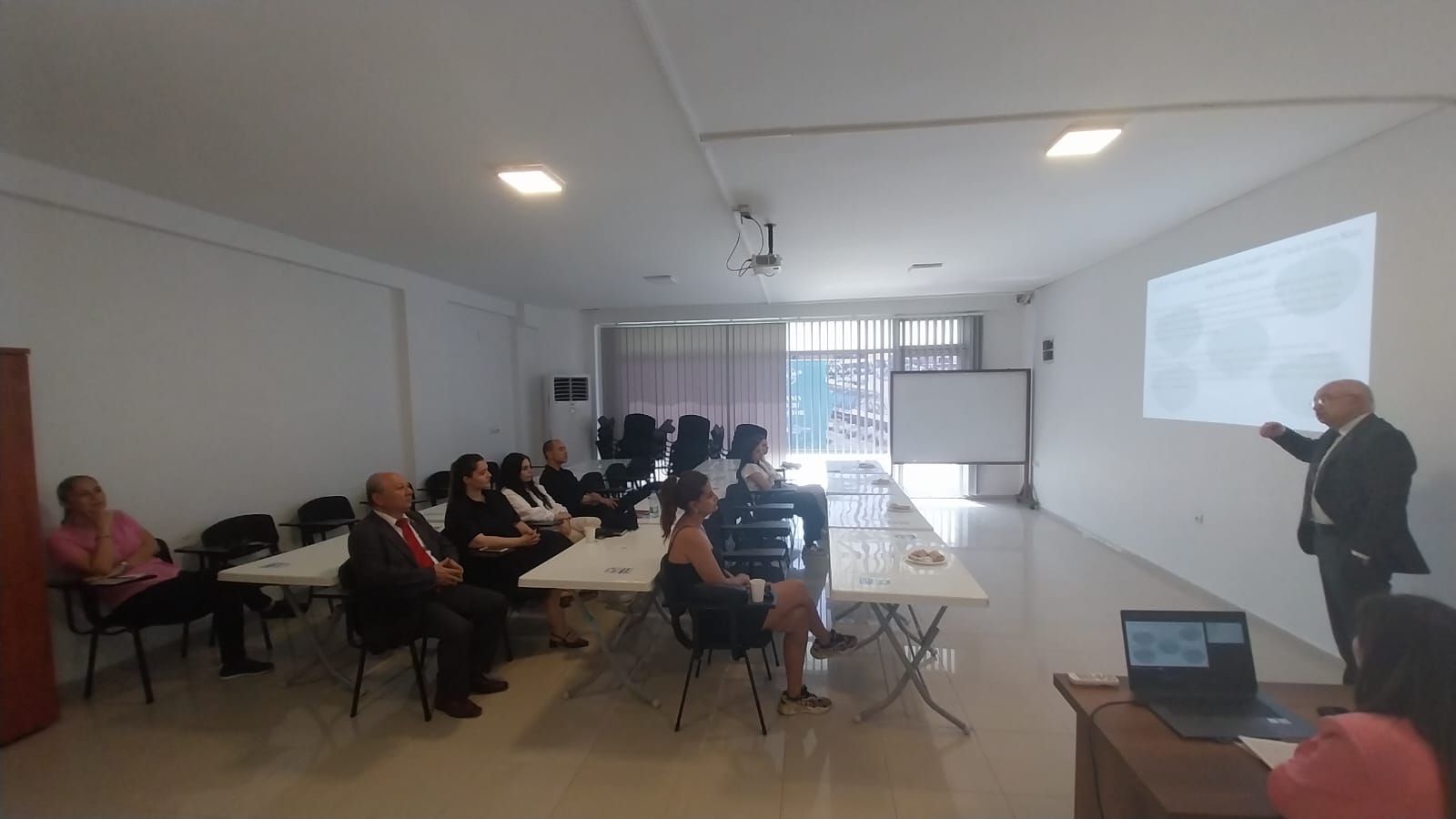 TURİZM SEKTÖRÜNDE ÇALIŞTIRILMASI ZORUNLU PERSONEL BİLGİLENDİRME TOPLANTISINI GERÇEKLEŞTİRDİK