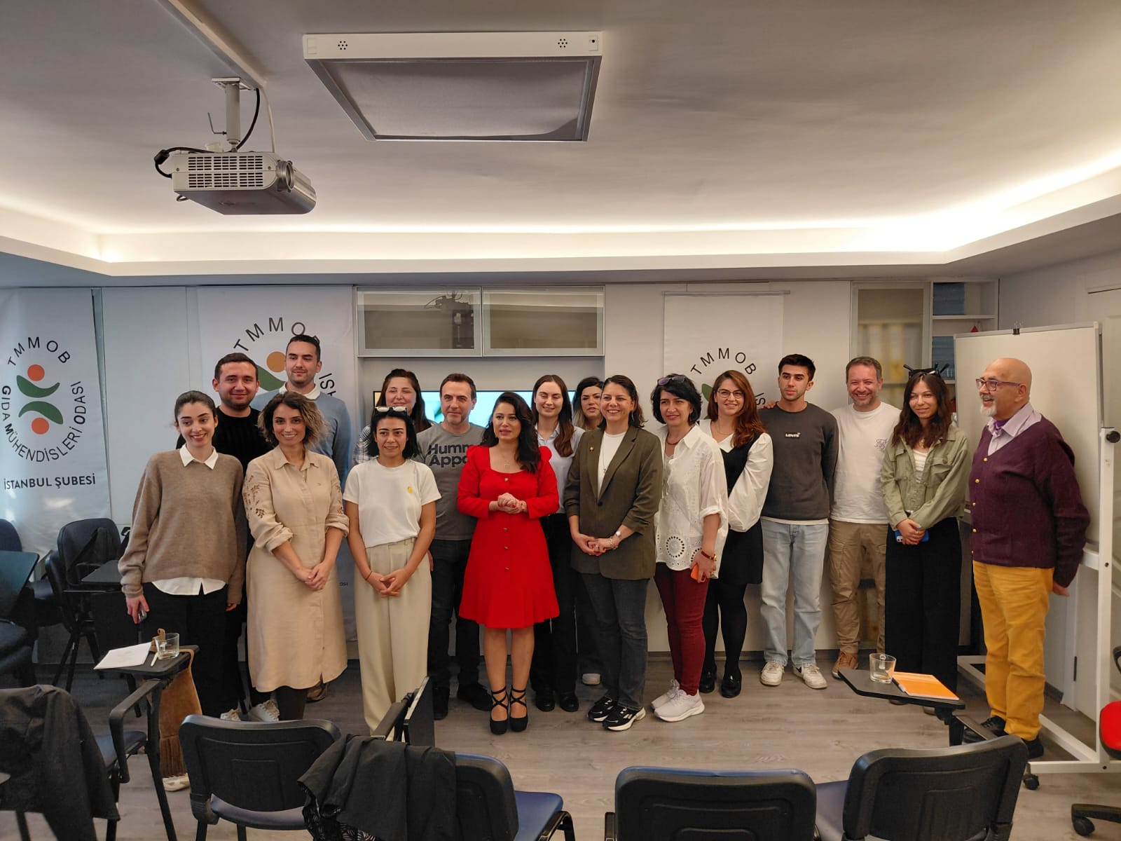 ARI ÜRÜNLERİNDE KALİTE STANDARTLARI VE SÜRDÜRÜLEBİLİR ÜRETİM UYGULAMALARI SÖYLEŞİSİNİ GERÇEKLEŞTİRDİK!