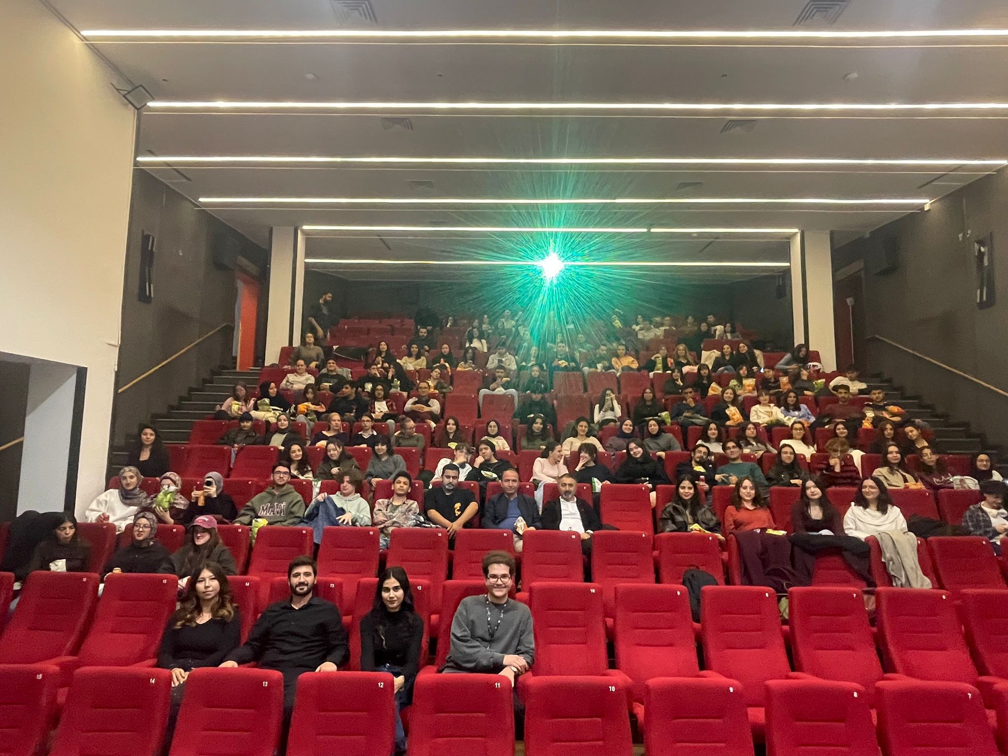 Ankara Öğrenci Temsilciliklerimiz İle Geleneksel Sinema Günü Etkinliğimizi Gerçekleştirdik