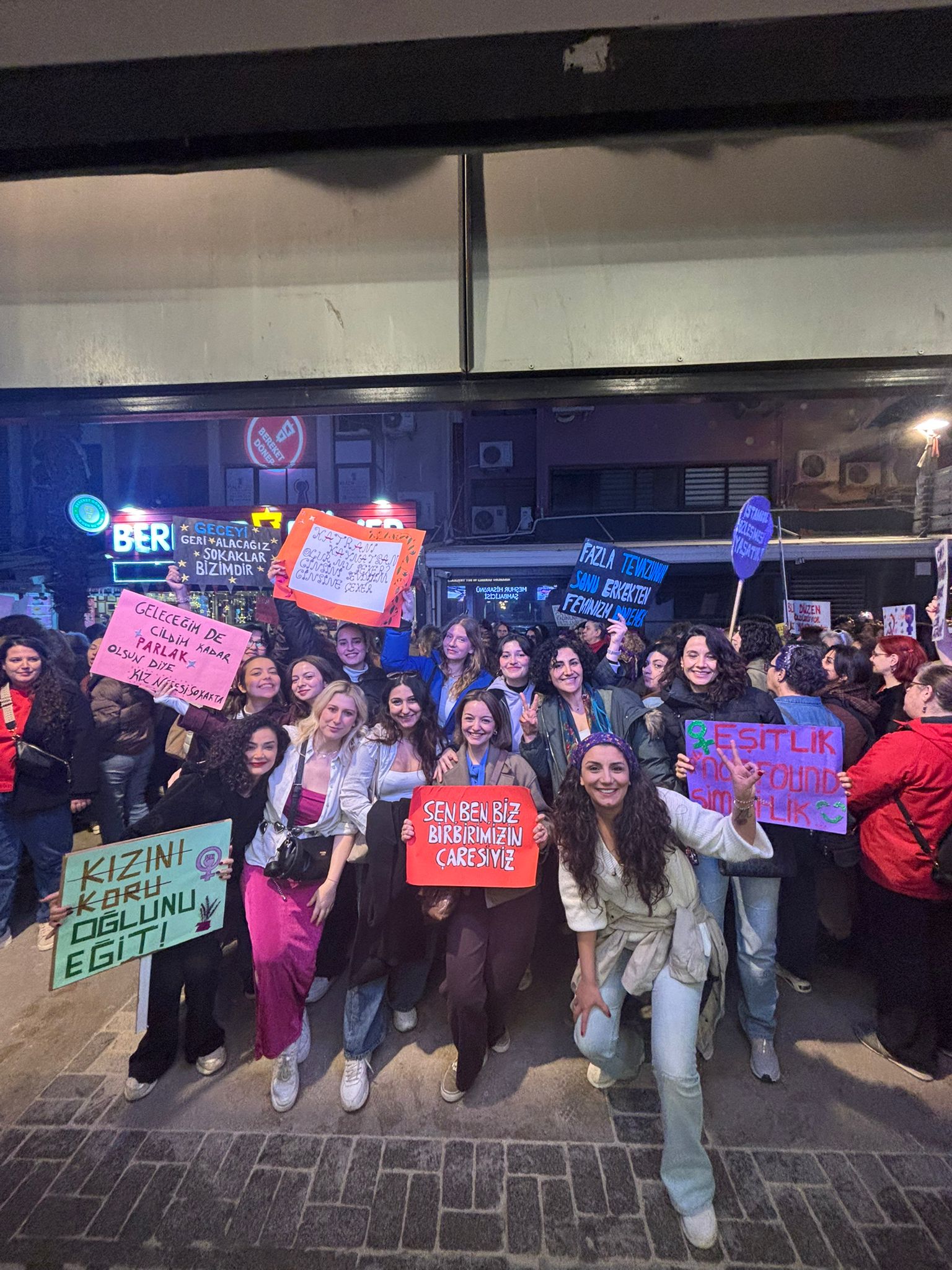 8 MART FEMİNİST GECE YÜRÜYÜŞÜ