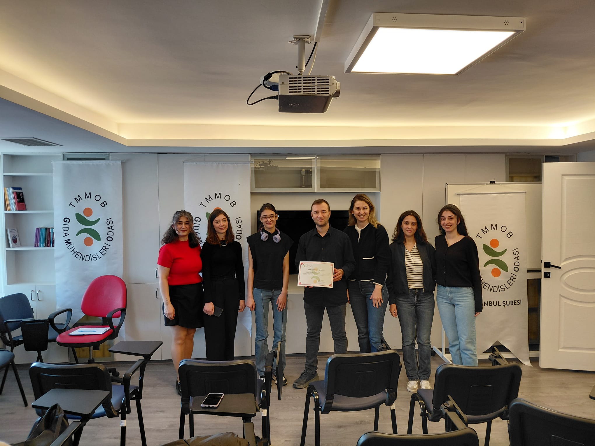 TMMOB GIDA MÜHENDİSLERİ ODASI İSTANBUL ŞUBESİ ÖĞRENCİ TEMSİLCİLİKLERİ “SATIN ALMA VE TEDARİK ZİNCİRİ YÖNETİMİ” ETKİNLİĞİNİ GERÇEKLEŞTİRDİ