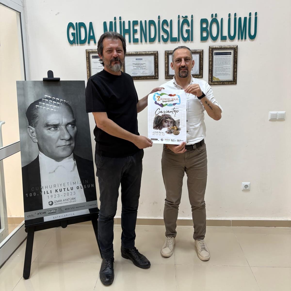 Manisa Celal Bayar Üniversitesi Gıda Mühendisliği Bölümünü Ziyaret Ettik