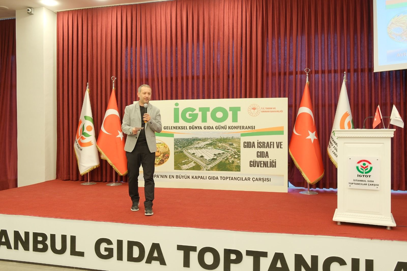 16 EKİM DÜNYA GIDA GÜNÜ KAPSAMINDA İGTOT’TA DÜZENLENEN KONFERANSA KONUŞMACI OLARAK KATILDIK