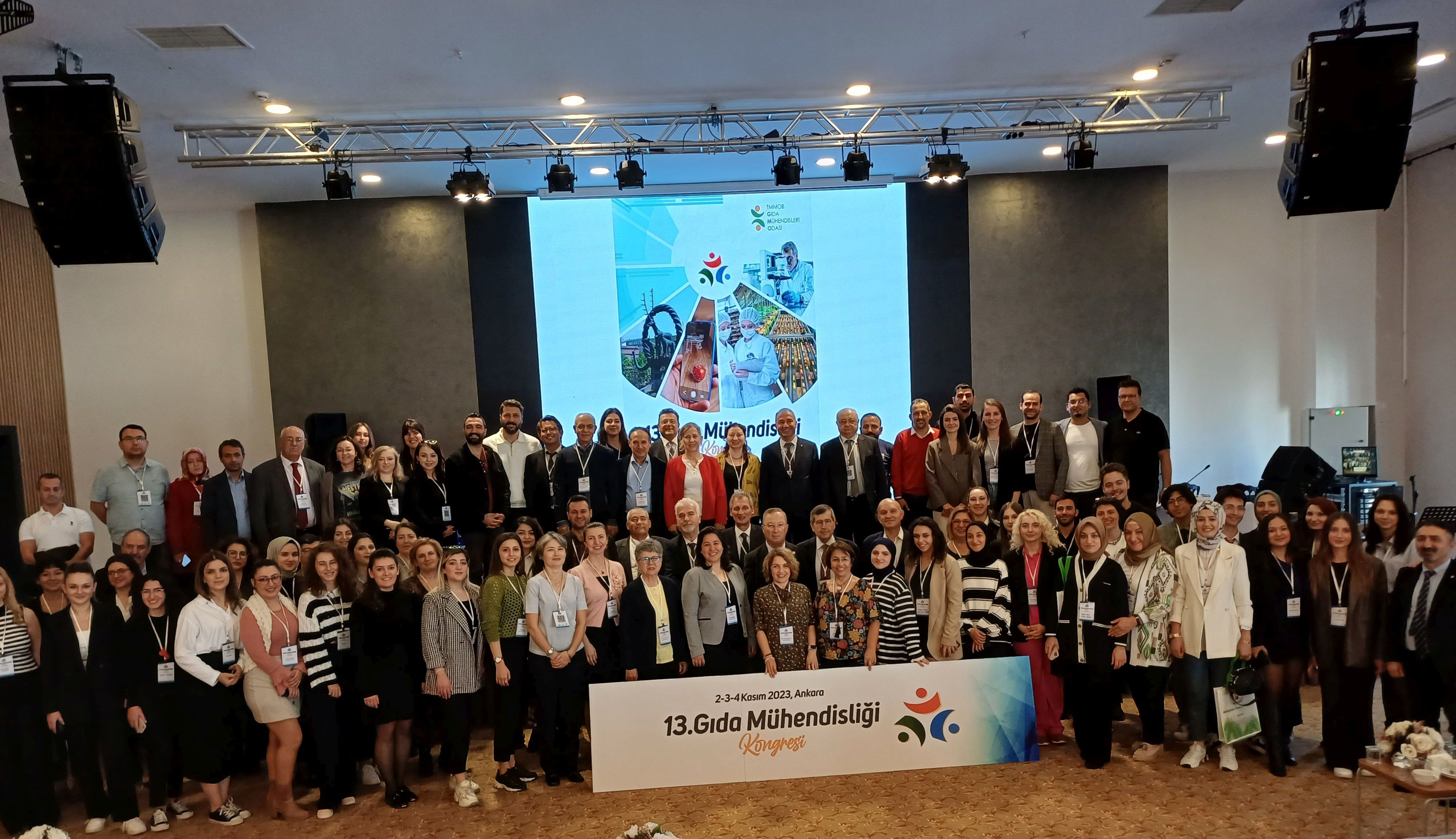 13. GIDA MÜHENDİSLİĞİ KONGRESİNE KATILDIK!