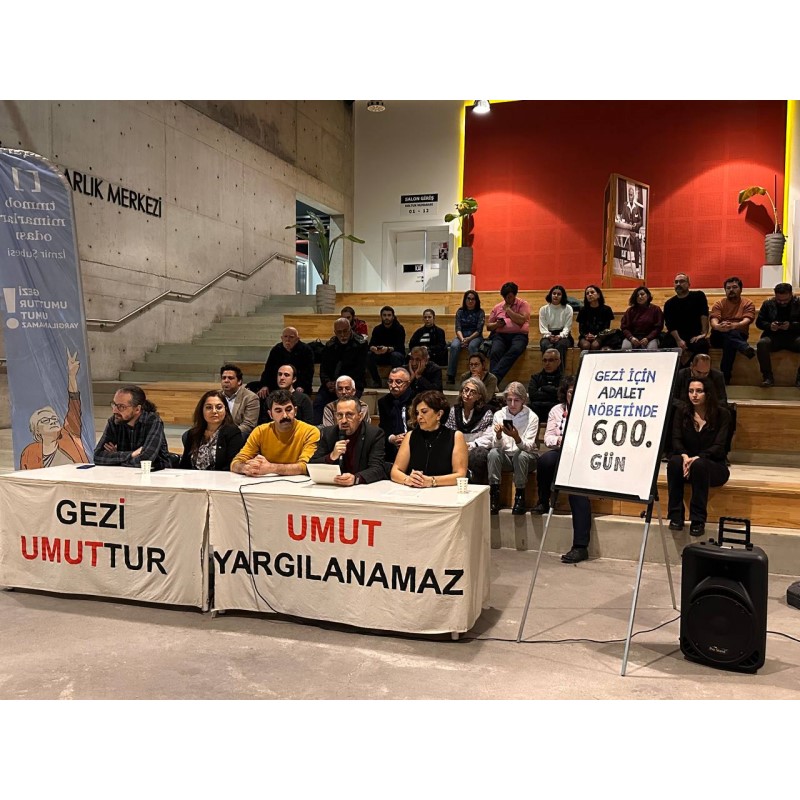 MESLEKİ VE TEKNİK BİLGİLERİNİ HALKIN YARARINA KULLANDIKLARI İÇİN ARKADAŞLARIMIZ 600 GÜNDÜR TUTUKLU! GEZİ’Yİ VE ARKADAŞLARIMIZI SAVUNMAKTAN VAZGEÇMİYORUZ!