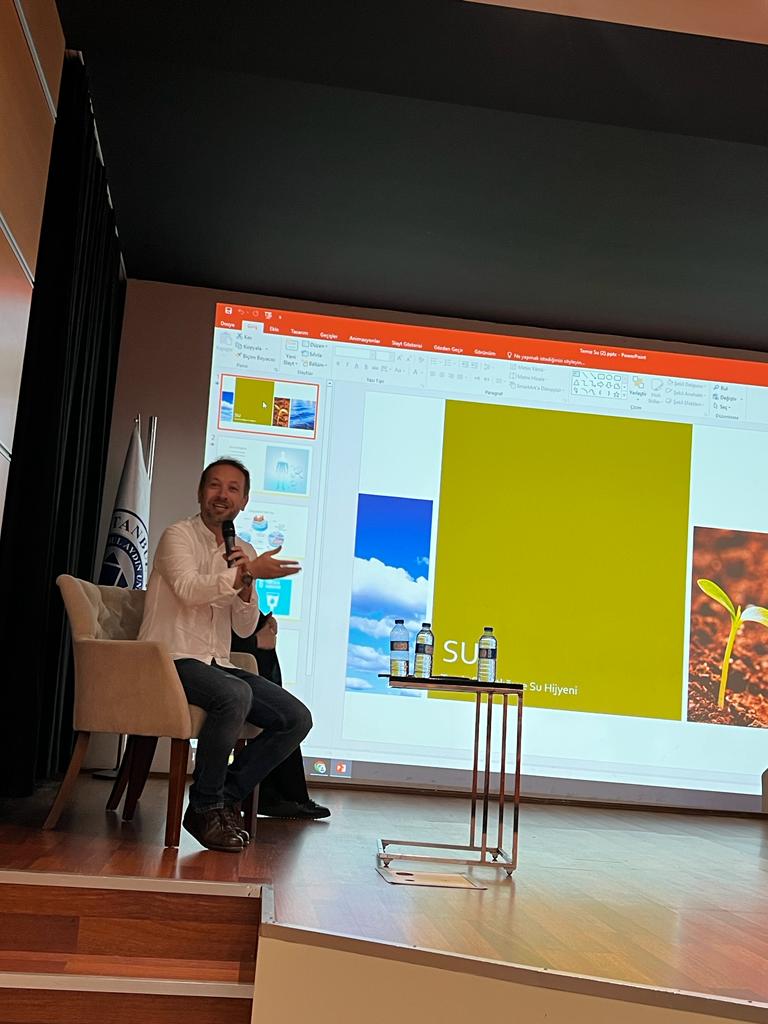 İSTANBUL AYDIN ÜNİVERSİTESİNDE SU HAYATTIR, SU GIDADIR KONULU PANELE PANELİST OLARAK KATILIM SAĞLADIK!