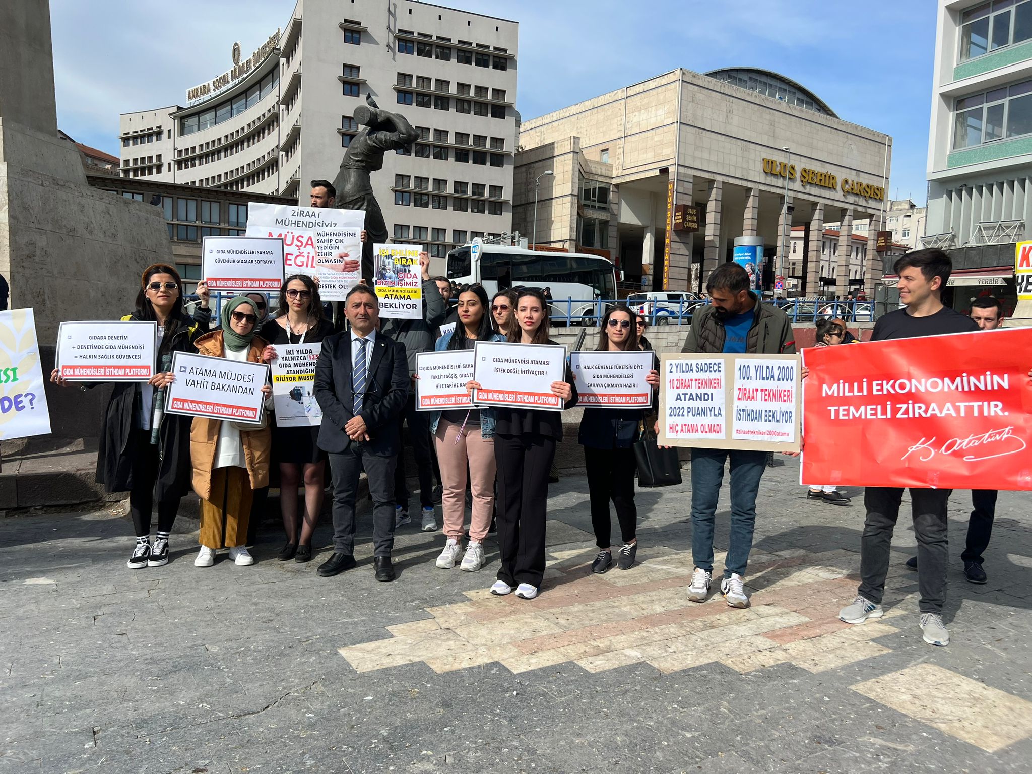 ATAMA BEKLEYEN MÜHENDİSLER BASIN AÇIKLAMASI