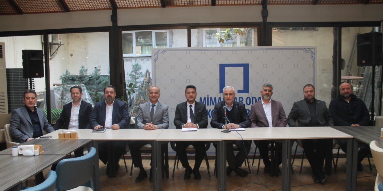 MERHABA GAZETESİ/HAVZADA 2 MİLYON HEKTAR SU BEKLİYOR