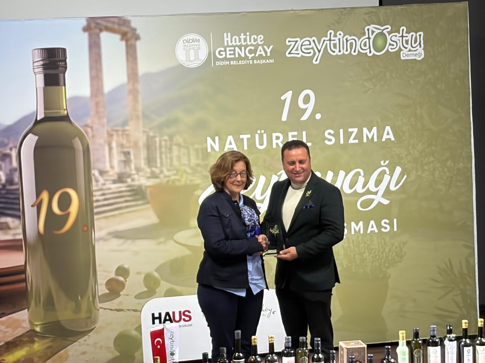 YARIŞMA VE ÖDÜL TÖRENİ