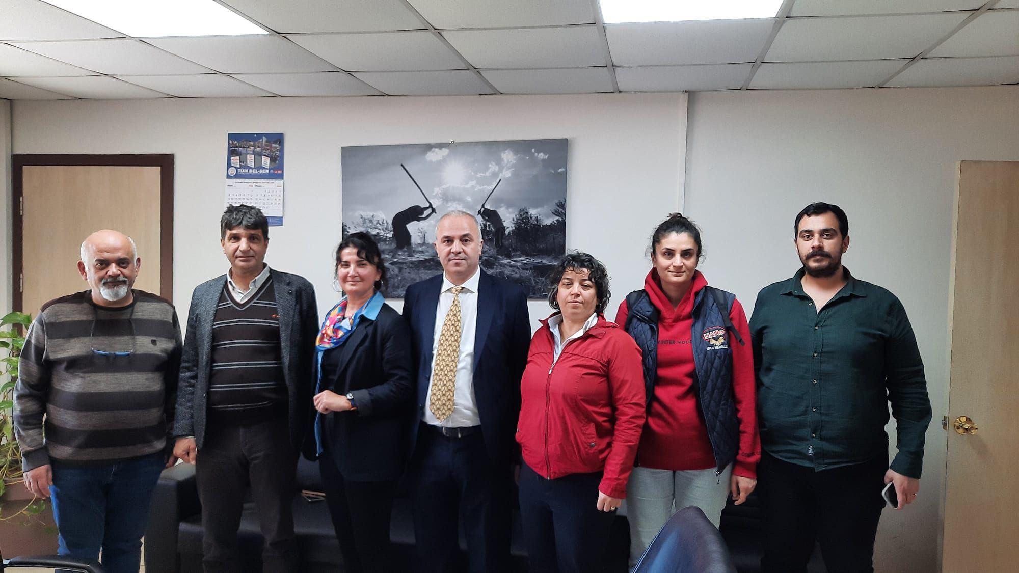 TMMOB Gıda Mühendisleri Odası 2. Başkanlığına seçilen Sayın Şehmus Alparslan’ı ziyaret ederek başarı dileklerimizi sunduk.