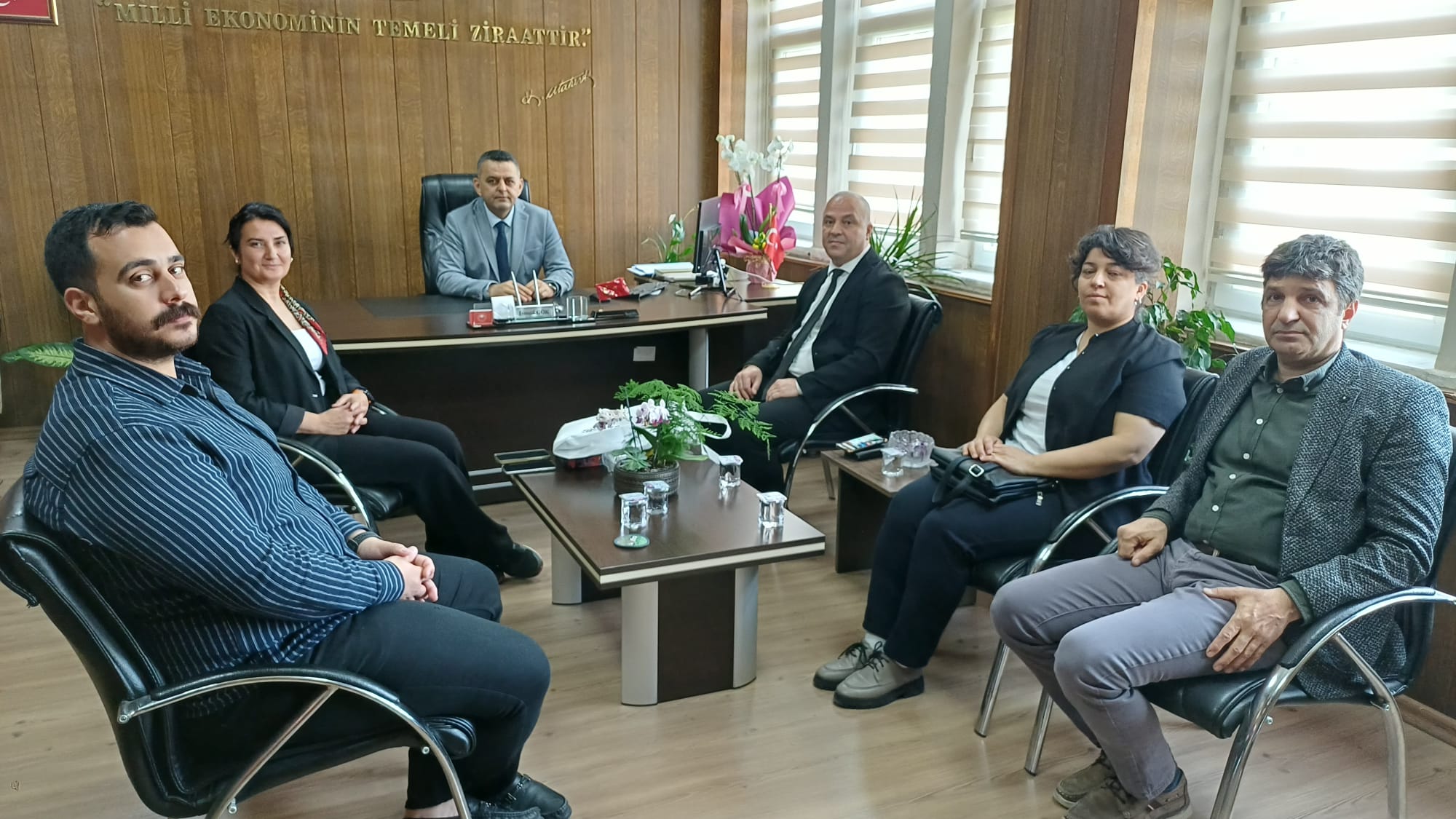 Seyhan İlçe Tarım Müdürü Sayın İsmail Gök Bey'i ziyaret ettik. Misafirperverliklerinden dolayı teşekkür ederiz.