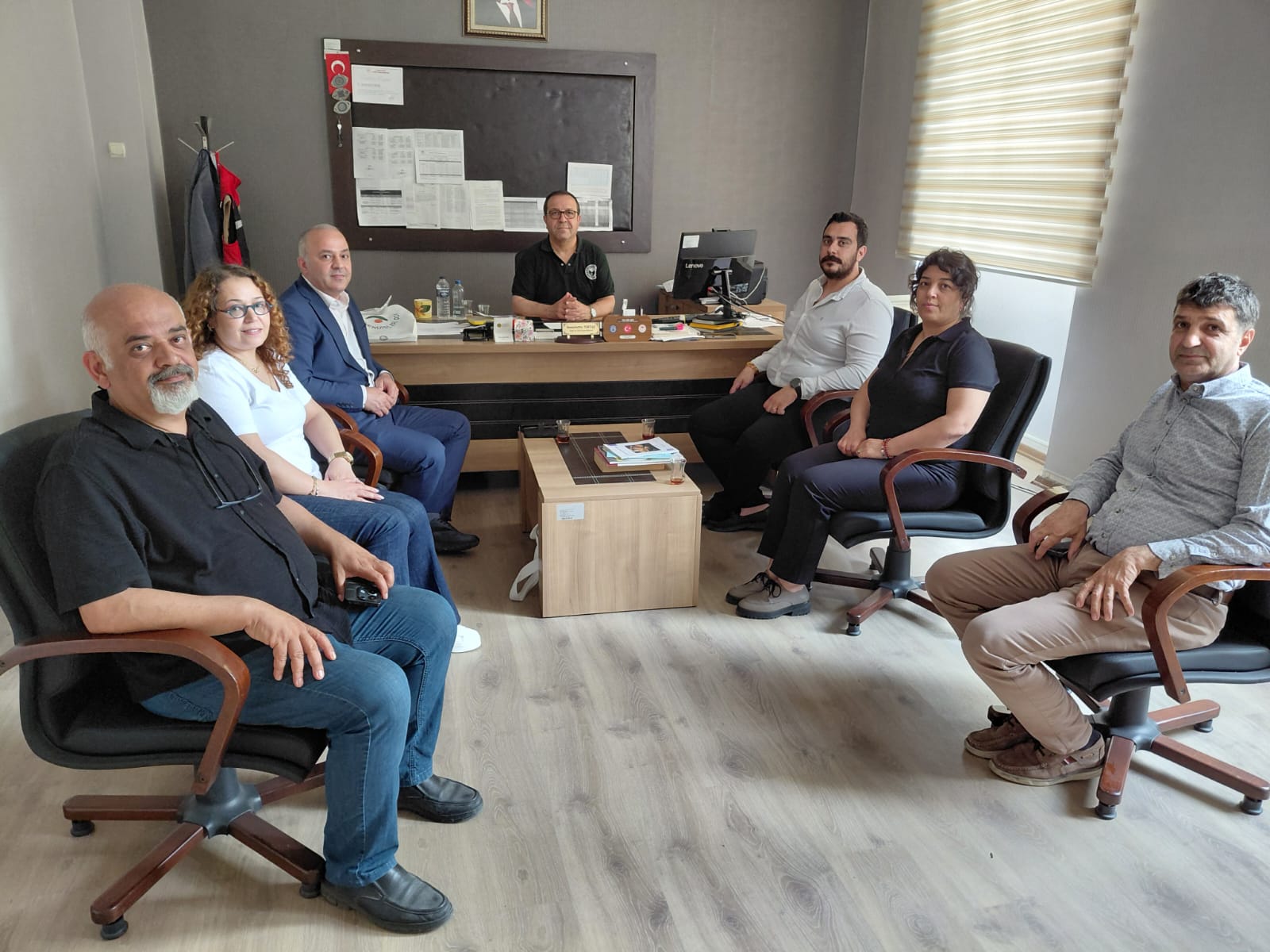 Adana İl Tarım ve Orman Müdürlüğü Gıda ve Yem Şube Müdürü Sayın Semahattin TOKTAŞ'ı ziyaret ettik. Misafirperverliğinden  dolayı teşekkür ederiz.