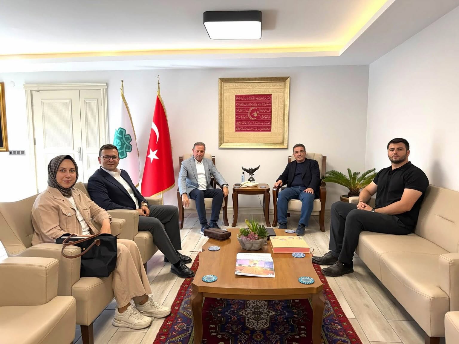 KONYA ESNAF VE SANATKÂRLAR ODALARI BİRLİĞİ BAŞKANI SAYIN MUHARREM KARABACAK ZİYARET EDİLDİ