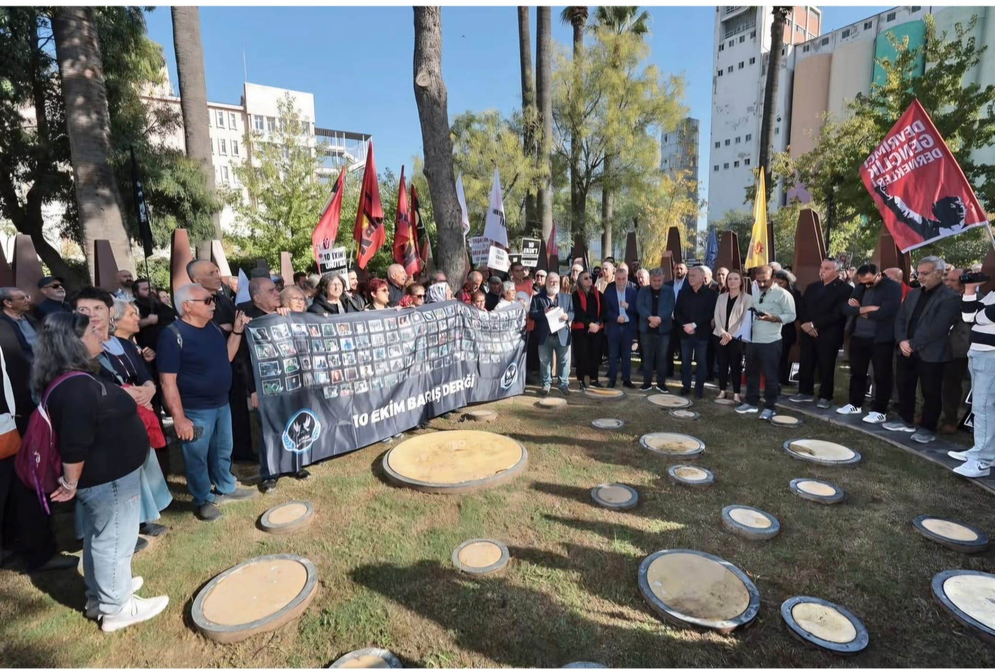 10 EKİM GAR KATLİAMI İZMİR ANMALARI