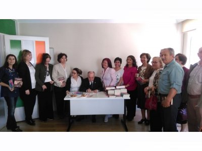 PROF DR MUAMMER KAYAHAN`IN KİTAP TANITIMI VE İMZA GÜNÜ ODAMIZDA GERÇEKLEŞTİRİLDİ