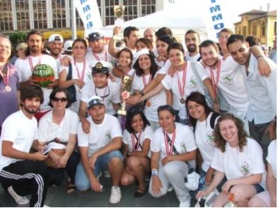 KARTONDAN TEKNELER YARIŞMASINI EKMEK TEKNESİ KAZANDI