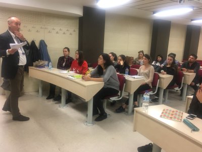 İSTANBUL AYDIN ÜNİVERSİTESİ`NDE ODA TANITIMI VE MESLEKİ SÖYLEŞİ GERÇEKLEŞTİRİLDİ