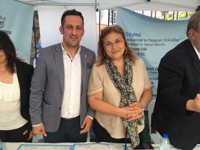 İZMİR`DE SAĞLIKLI GIDA TÜKETİMİ PANELİNDE YER ALDIK
