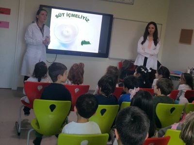 VALİDEBAĞ KOLEJİNDE BİLİNÇLİ GIDA TÜKETİMİ BGT SEMİNERİ GERÇEKLEŞTİRİLDİ