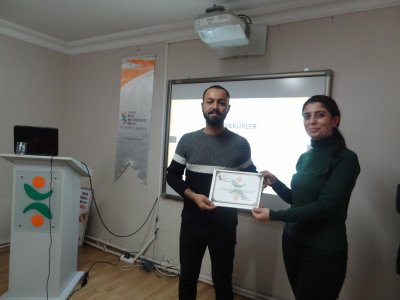 ÖĞRENCİ ÜYELERİMİZE YÖNELİK ALERJEN YÖNETİMİ SEMİNERİ GERÇEKLEŞTİRİLMİŞTİR