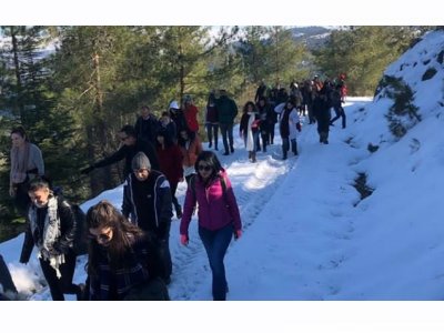 KAR PİKNİĞİ VE YÜRÜYÜŞÜ ETKİNLİĞİMİZ