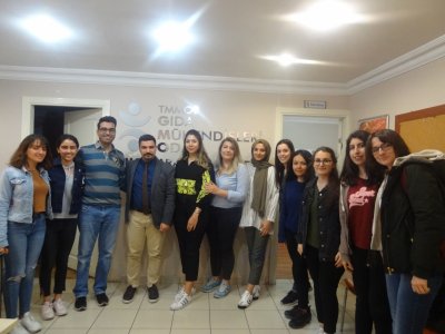 ÖĞRENCİ ÜYELERİMİZE YÖNELİK KAHVE SOHBETLERİ TECRÜBE PAYLAŞIM SÖYLEŞİSİ GERÇEKLEŞMİŞTİR