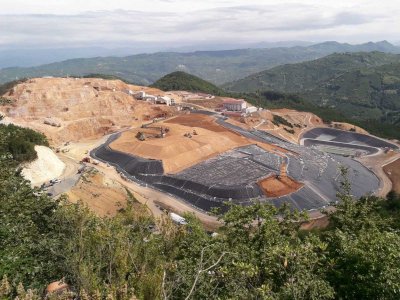 EVRENSEL GAZETESİ: HİÇBİR ÇABA SİYANÜRÜ ŞİRİN GÖSTEREMEZ