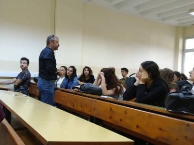 EĞİTİM PAKETİNİN EÜ GIDA MÜHENDİSLİĞİ BÖLÜMÜNDEKİ TANITIM SUNUMU GERÇEKLEŞTİ