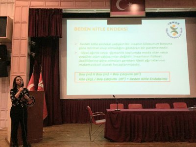 İZMİR KIZ LİSESİNDE BİLİNÇLİ GIDA TÜKETİMİ SEMİNERİ DÜZENLEDİK