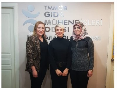 ANNE MECLİSİ DERNEĞİ KURUCU BAŞKANI OYA KALENDER`İ ODAMIZDA AĞIRLADIK