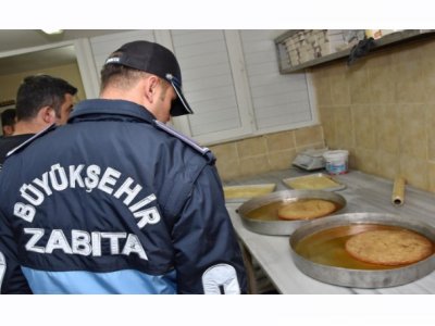 GERÇEK İZMİR: GIDA TERÖRÜNE ÇARE ZABITA DEĞİL MÜHENDİS 