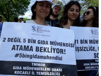 KORONAVİRÜS SALGININA RAĞMEN BUGÜN 1 MAYIS İŞÇİ BAYRAMI OLMASINA RAĞMEN ÇALIŞMAK ZORUNDA KALAN ÇALIŞANLAR BAŞTA OLMAK ÜZERE 1 MAYIS ULUSLARARASI BİRLİK MÜCADELE VE DAYANIŞMA GÜNÜNÜZÜ KUTLUYORUZ
YAŞASIN 1 MAYIS
