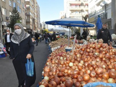 EVRENSEL: GIDA ENFLASYONU EKONOMİK VE SOSYAL BİR SORUN