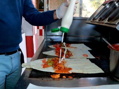 EVRENSEL EGE: TAKLİT ÜRÜNLER NEDENİYLE DÜŞÜK GELİRLİLER RİSK ALTINDA