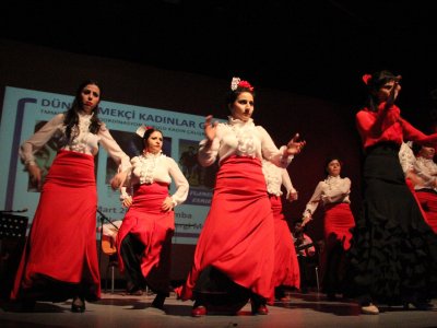 YAŞASIN 8 MART DÜNYA KADINLAR GÜNÜ