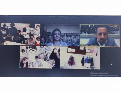İYTEV YÜCEL TONGUÇ KOLEJİ`NDE BİLİNÇLİ GIDA TÜKETİMİ SUNUMUNA KATILDIK