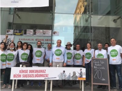 HUKUKSUZ GEZİ TUTUKLAMALARINA KARŞI ADALET NÖBETİNDEYDİK