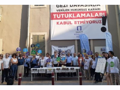 EVRENSEL EGE: İZMİR`DE MESLEK ODALARI SU İÇİN NÖBET TUTTU