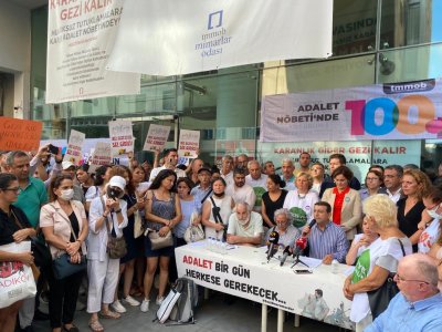 HUKUKSUZ GEZİ TUTUKLAMALARINA KARŞI BAŞLATILAN ADALET NÖBETİNİN 100 GÜNÜ YAPILAN BASIN AÇIKLAMASI VE ADALET NÖBETİ`NE KATILDIK
