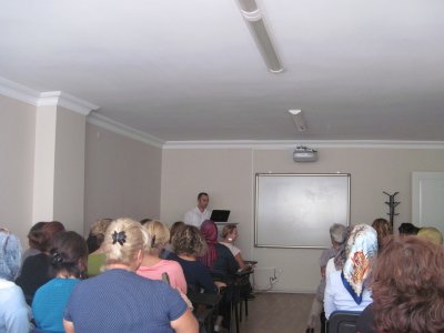 İSMEK EĞİTMENLERİ EĞİTİMİ GERÇEKLEŞTİRİLDİ