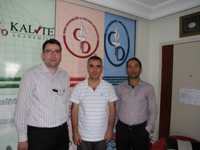 GIDA GÜVENLİĞİ VE HİJYEN AKADEMİSİ YÖNETİM KURULU VE TURKLAB BAŞKANI ZİYARET EDİLDİ