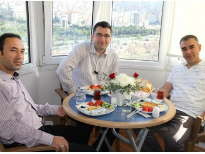 GIDA GÜVENLİĞİ VE HİJYEN AKADEMİSİ YÖNETİM KURULU VE TURKLAB BAŞKANI ZİYARET EDİLDİ