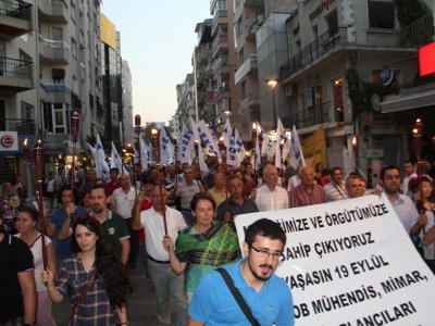 TMMOB MÜHENDİS MİMAR VE ŞEHİR PLANCILARI DAYANIŞMA GÜNÜ KUTLANDI