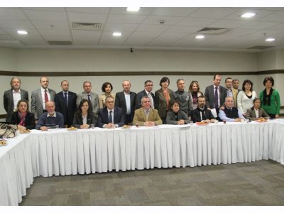 İZMİR İKK`NIN ODALARIMIZA VE TMMOB‘YE SAHİP ÇIKACAĞIZ BAŞLIKLI BASIN AÇIKLAMASINA KATILARAK DESTEK VERDİK