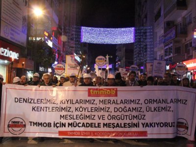 TMMOB İZMİR İKK TORBA YASAYA KARŞI KİTLESEL BASIN AÇIKLAMASI YAPTI
