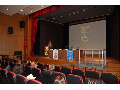 TMMOB ENGELLİ MÜHENDİS MİMAR VE ŞEHİR PLANCILARI SEMPOZYUMU DÜZENLENDİ

