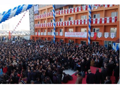 TMMOB TEOMAN ÖZTÜRK ÖĞRENCİ EVİ VE SOSYAL TESİSLERİ TÖRENLE AÇILDI